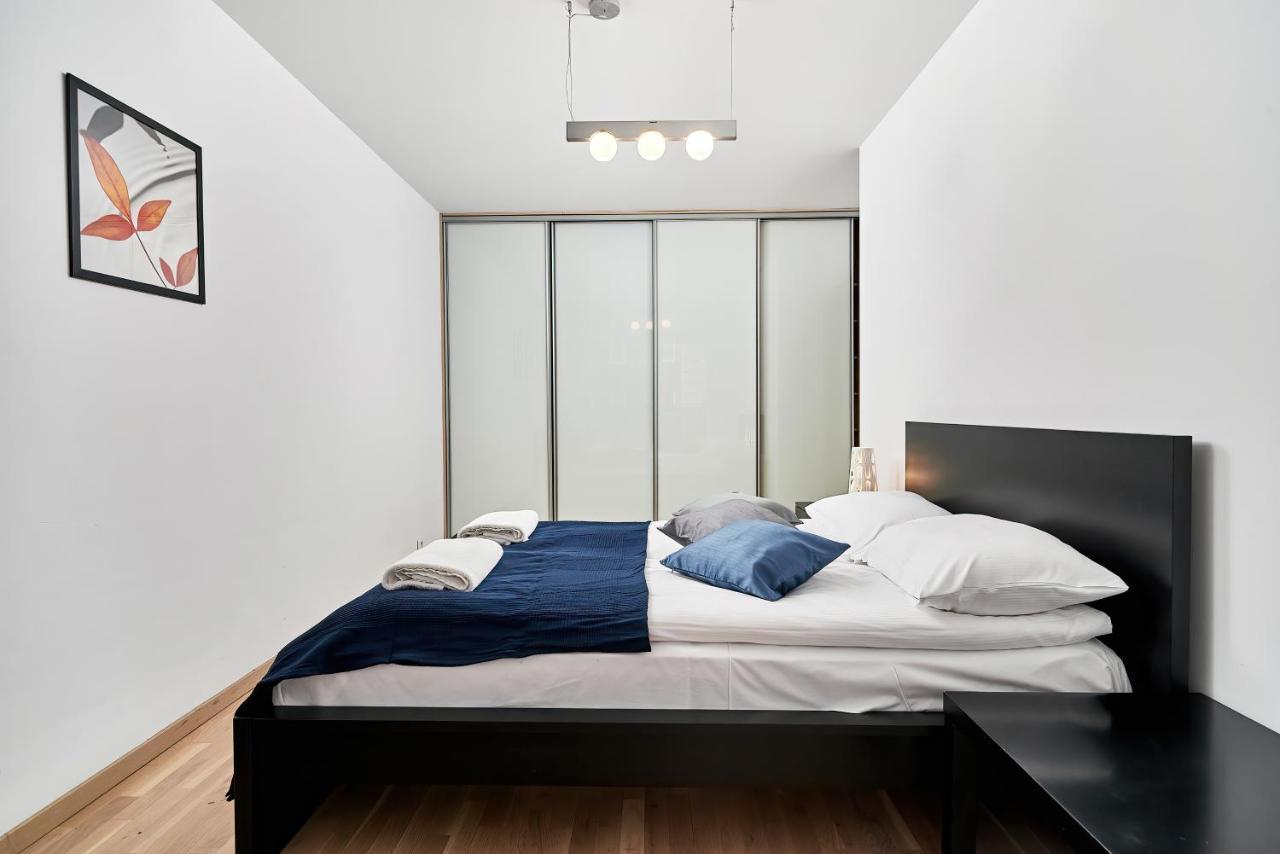 Apartament Spiżowa With Balcony By Renters